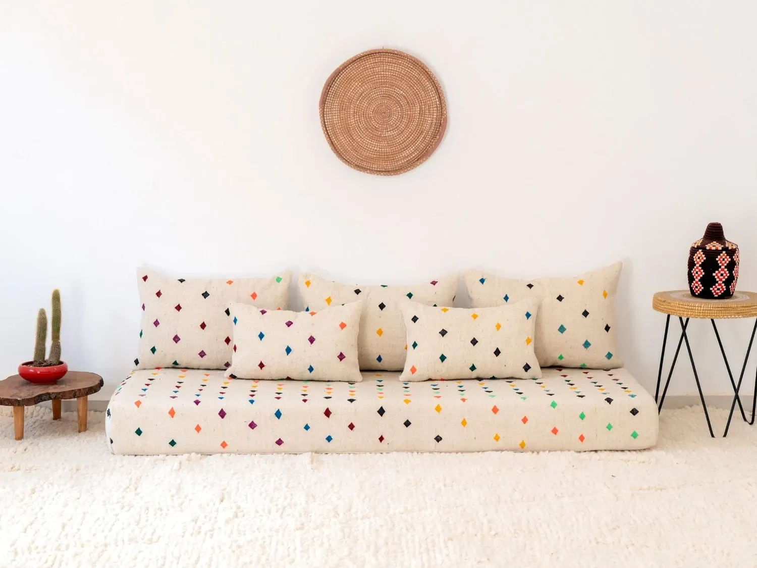 Modern sofa 180 cm // 6 feet