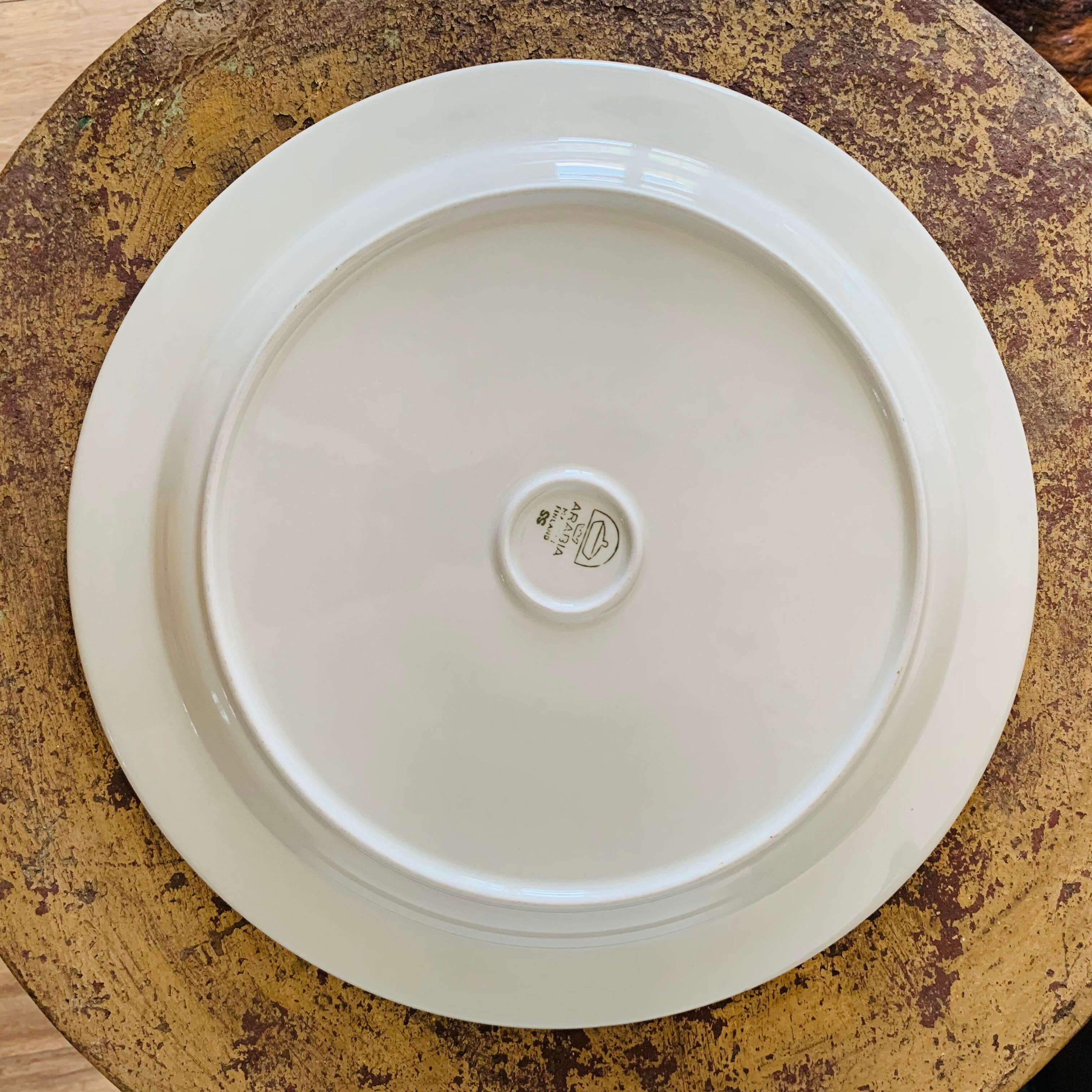 Ceramic dessert service by Anya Jaatinen Winqvist for Arabia