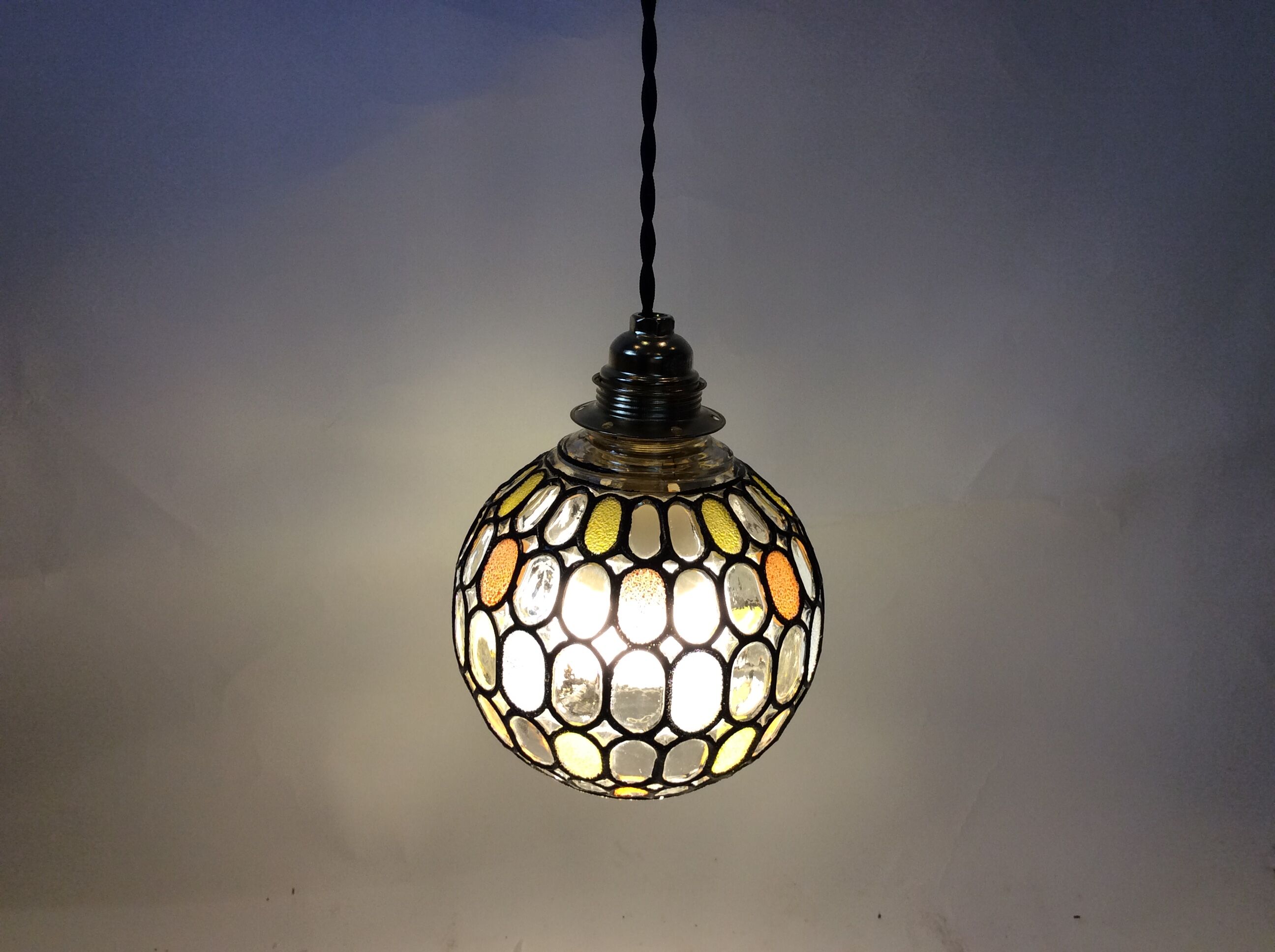 Vintage ball hanging lamp