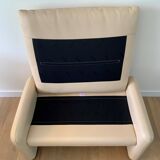 Ottoman Maralunga in leather Cassina