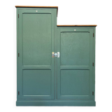 Workshop locker room