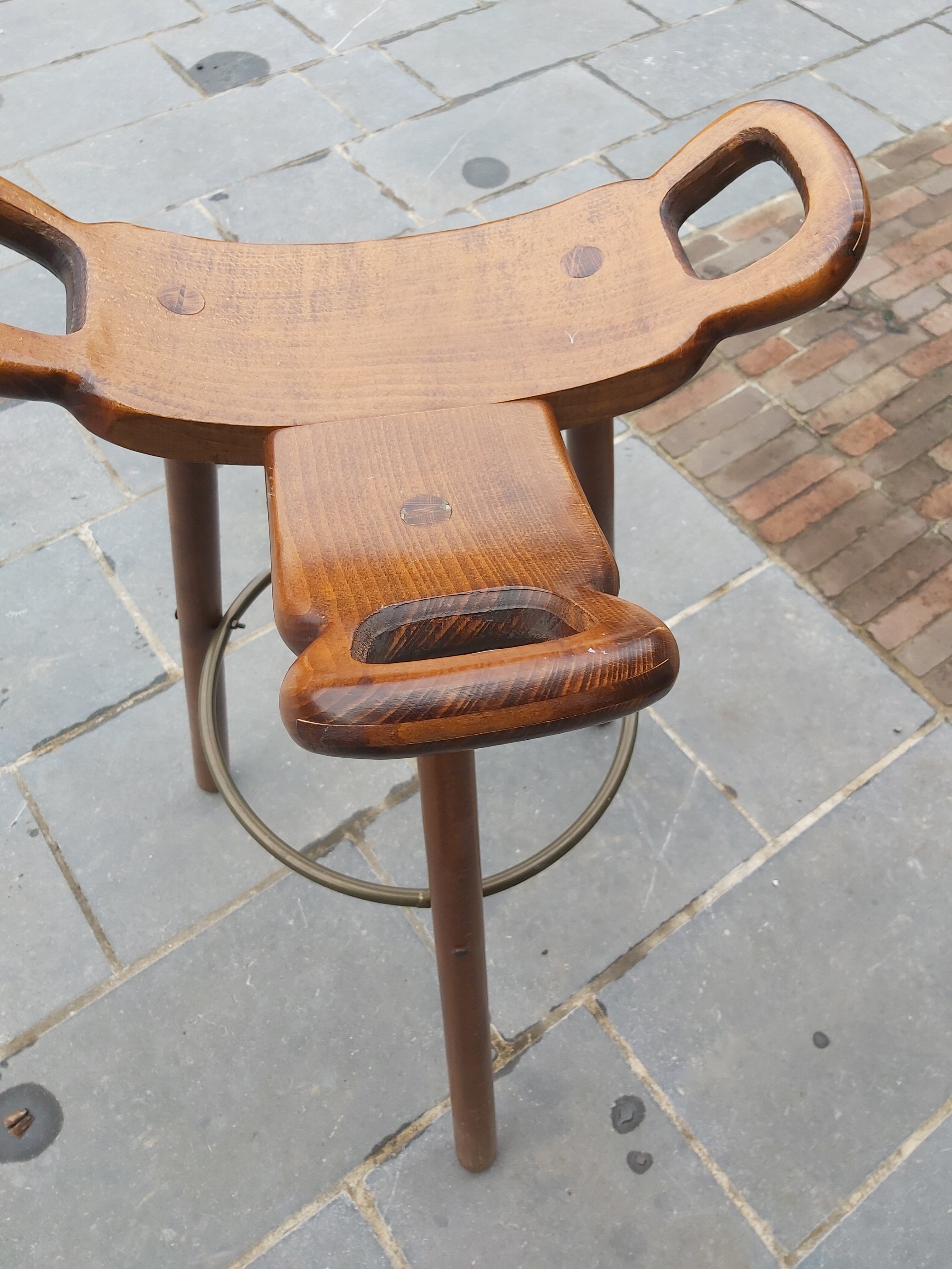 Brutalist tabouret, by Sergio Rodriguez, 70s