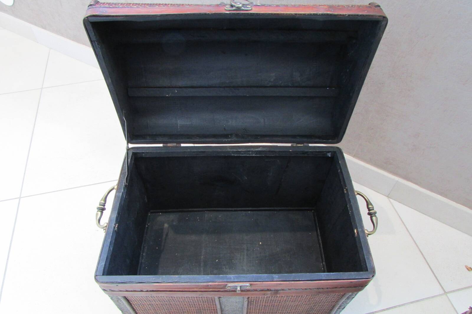 Pair of chests, storage, decoration