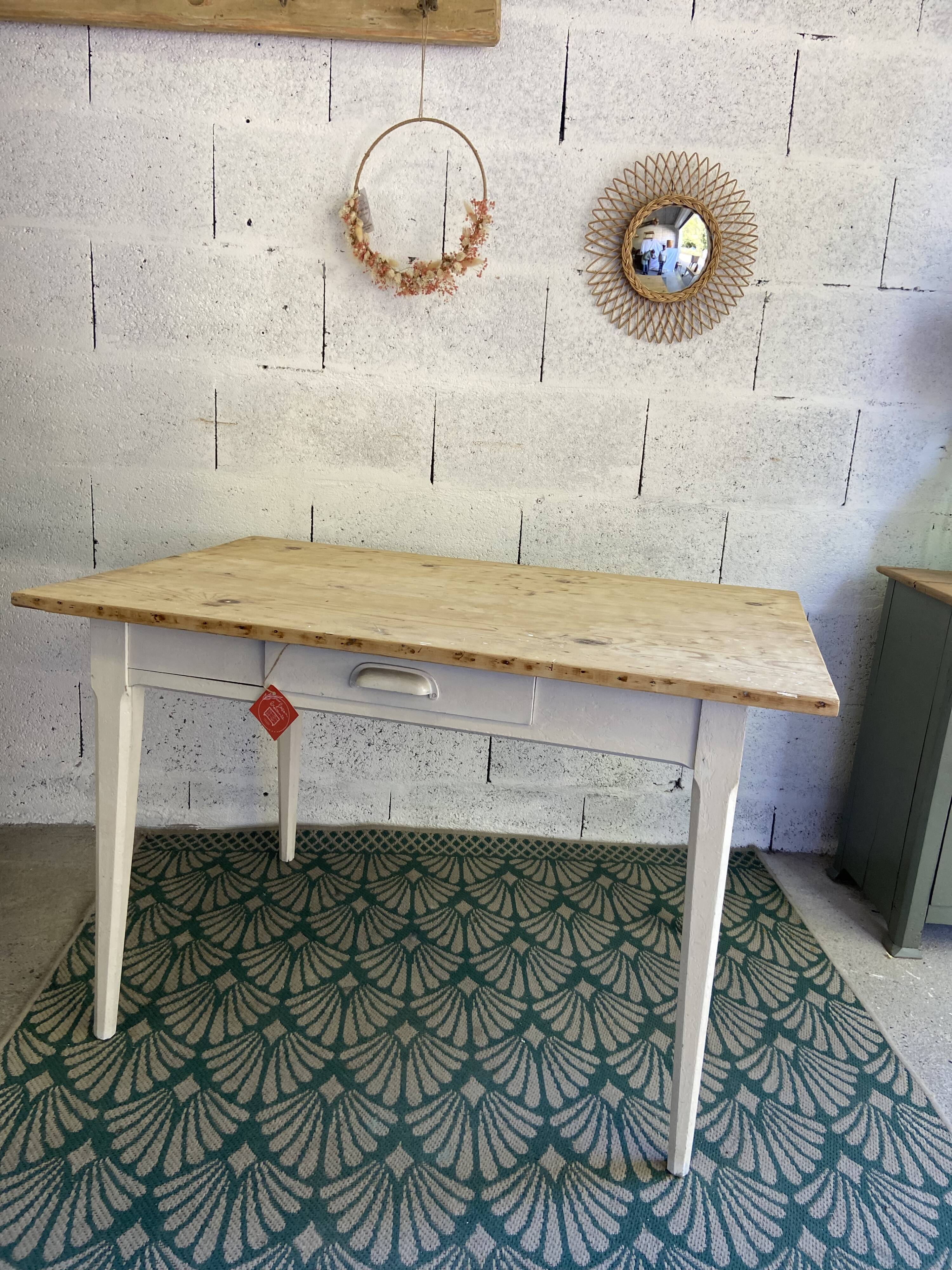 Farmhouse table