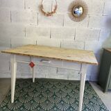 Farmhouse table