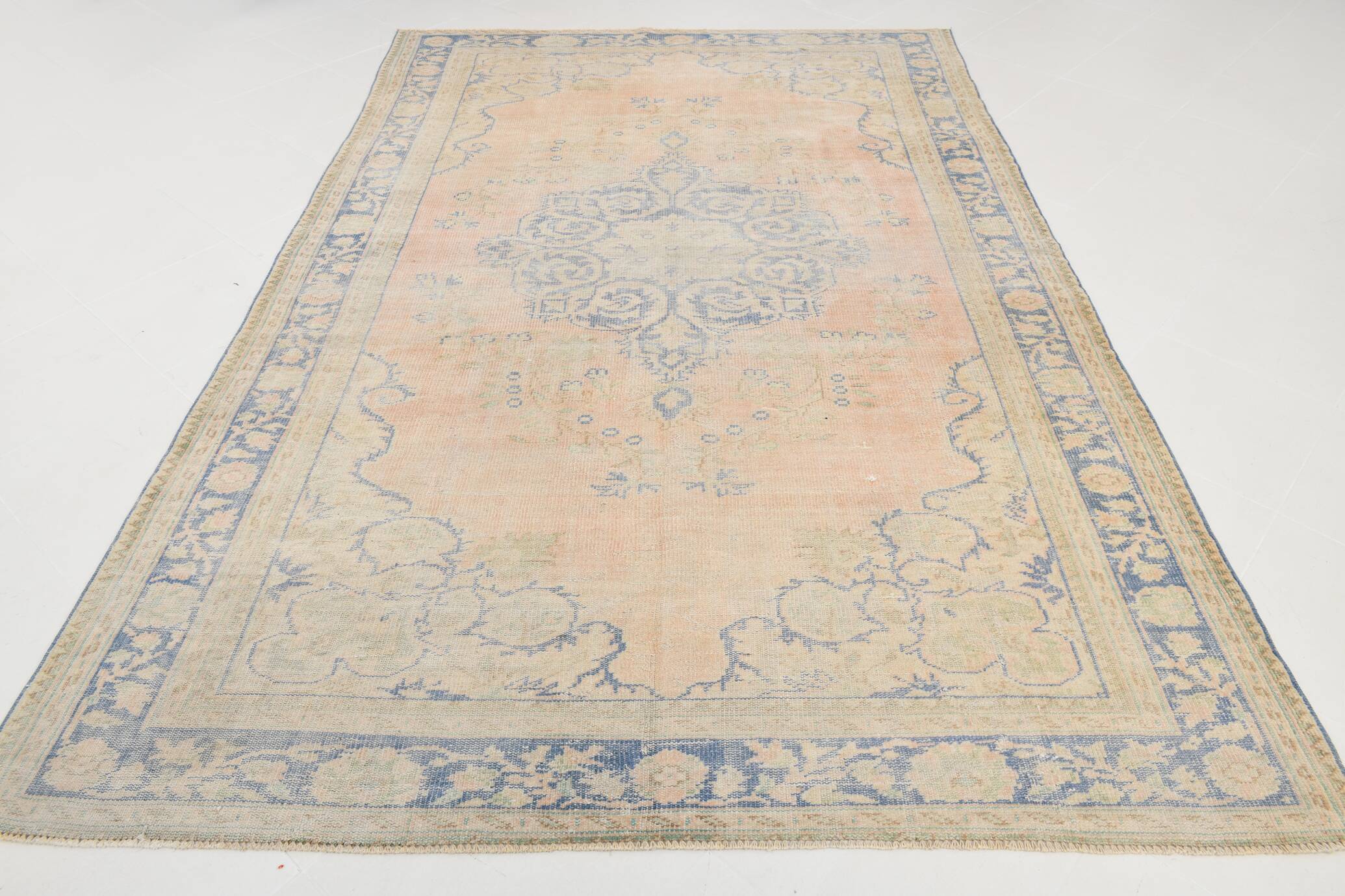 Turkish Vintage Rug, 204x310 Cm