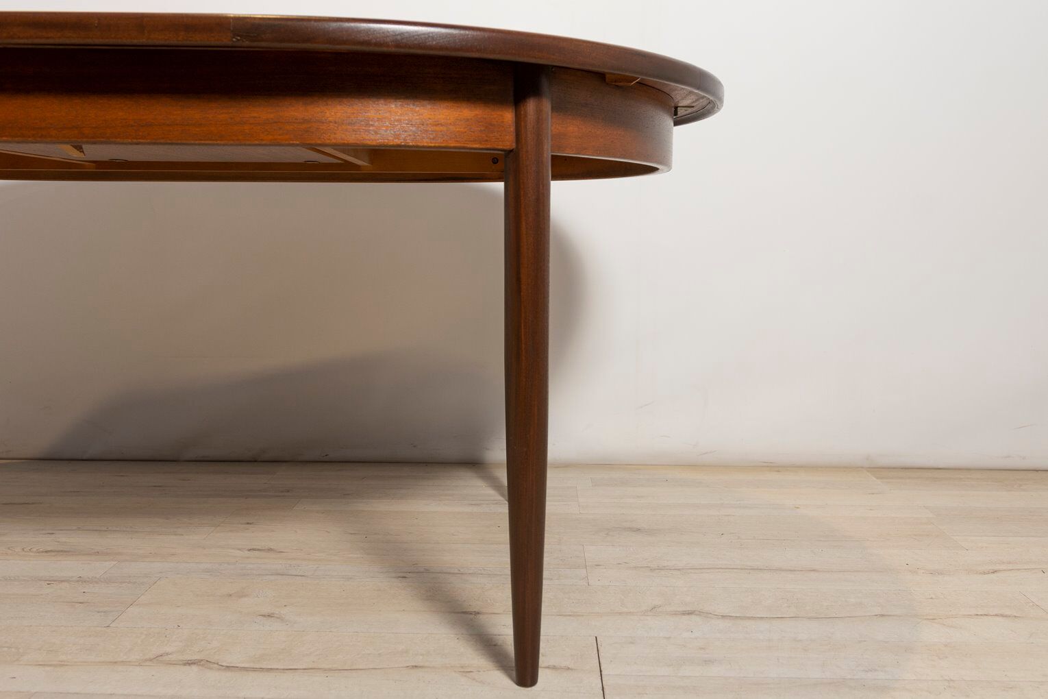 Mid-Century Teak Oval Dining Table from G-Plan, 1960s