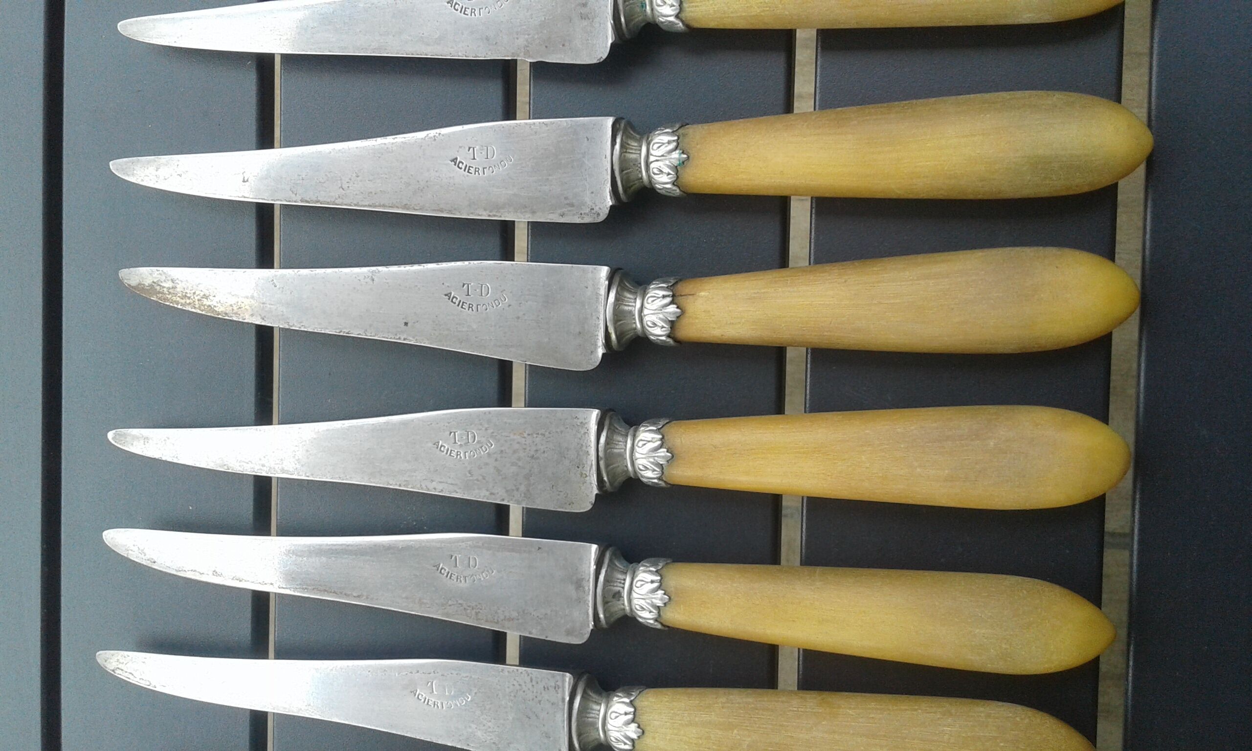 12 old knives. Steel