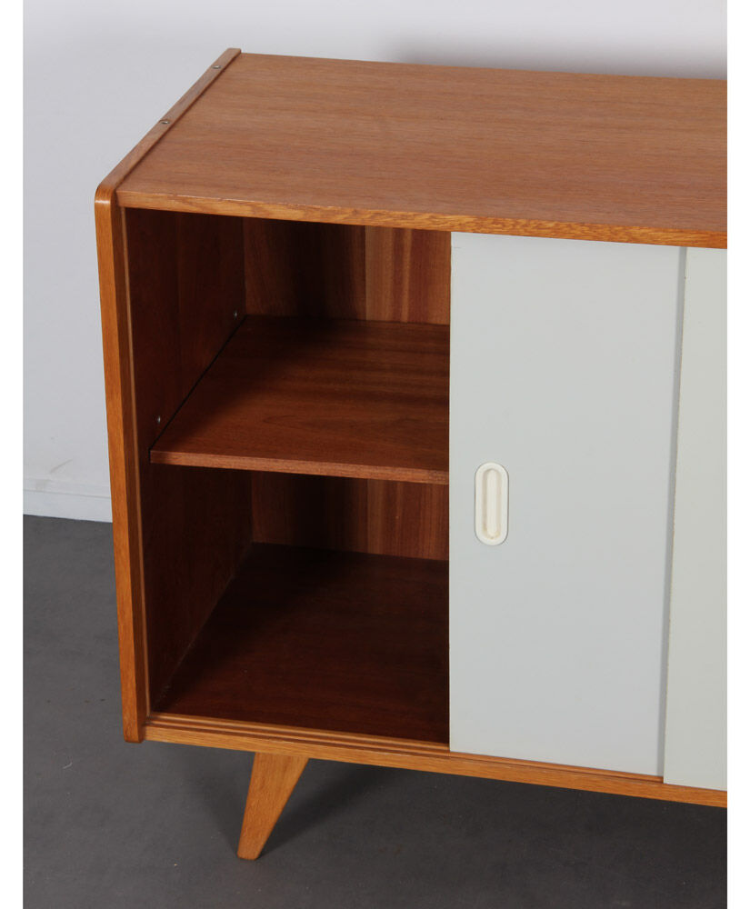 Buffet en chêne par Jiri Jiroutek, modèle U-452, 1960