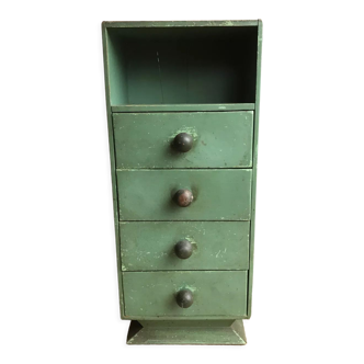Storage cabinet