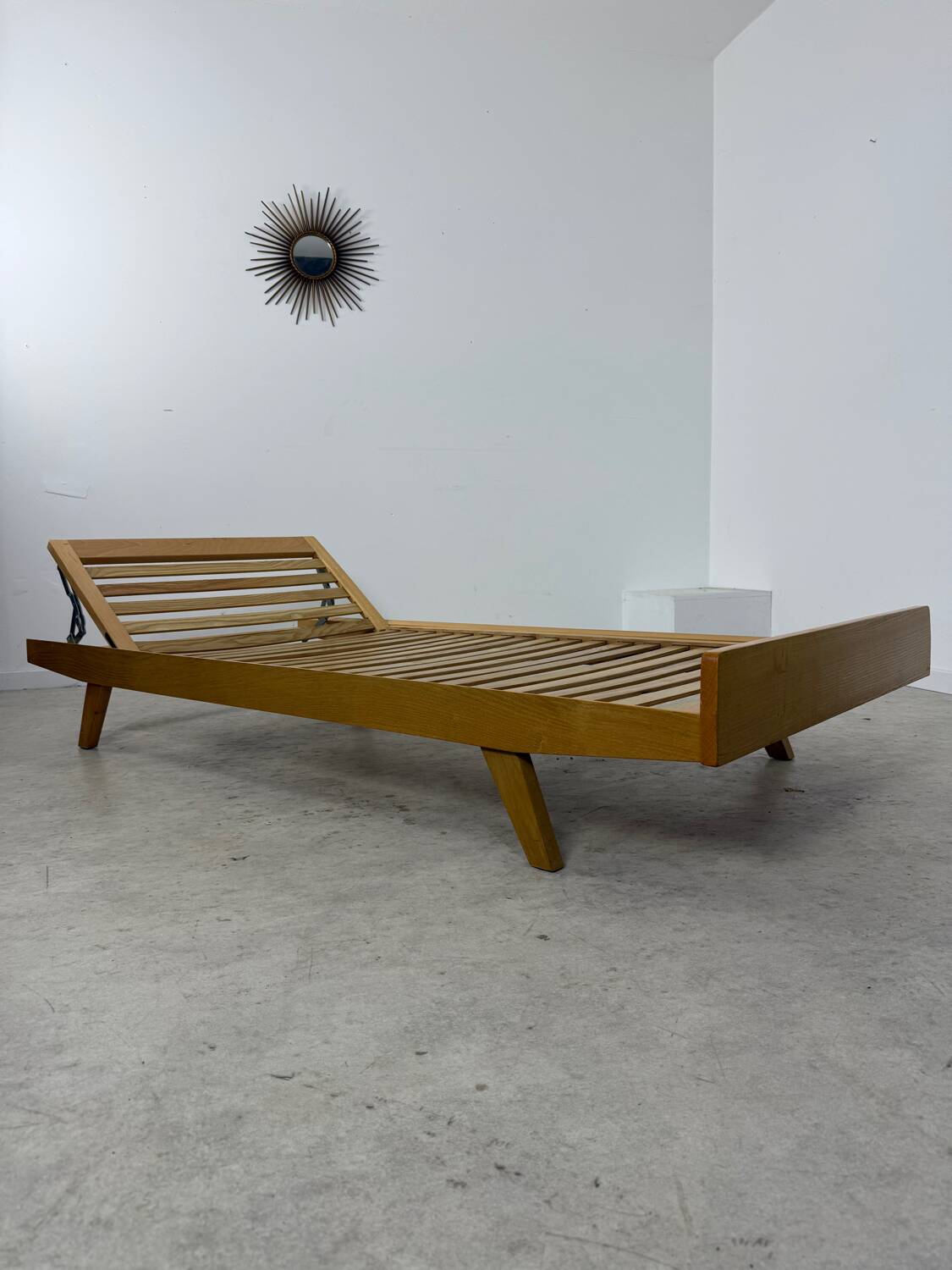 Ancienne banquette Daybed / lit réglable en bois design Holma vintage années 60