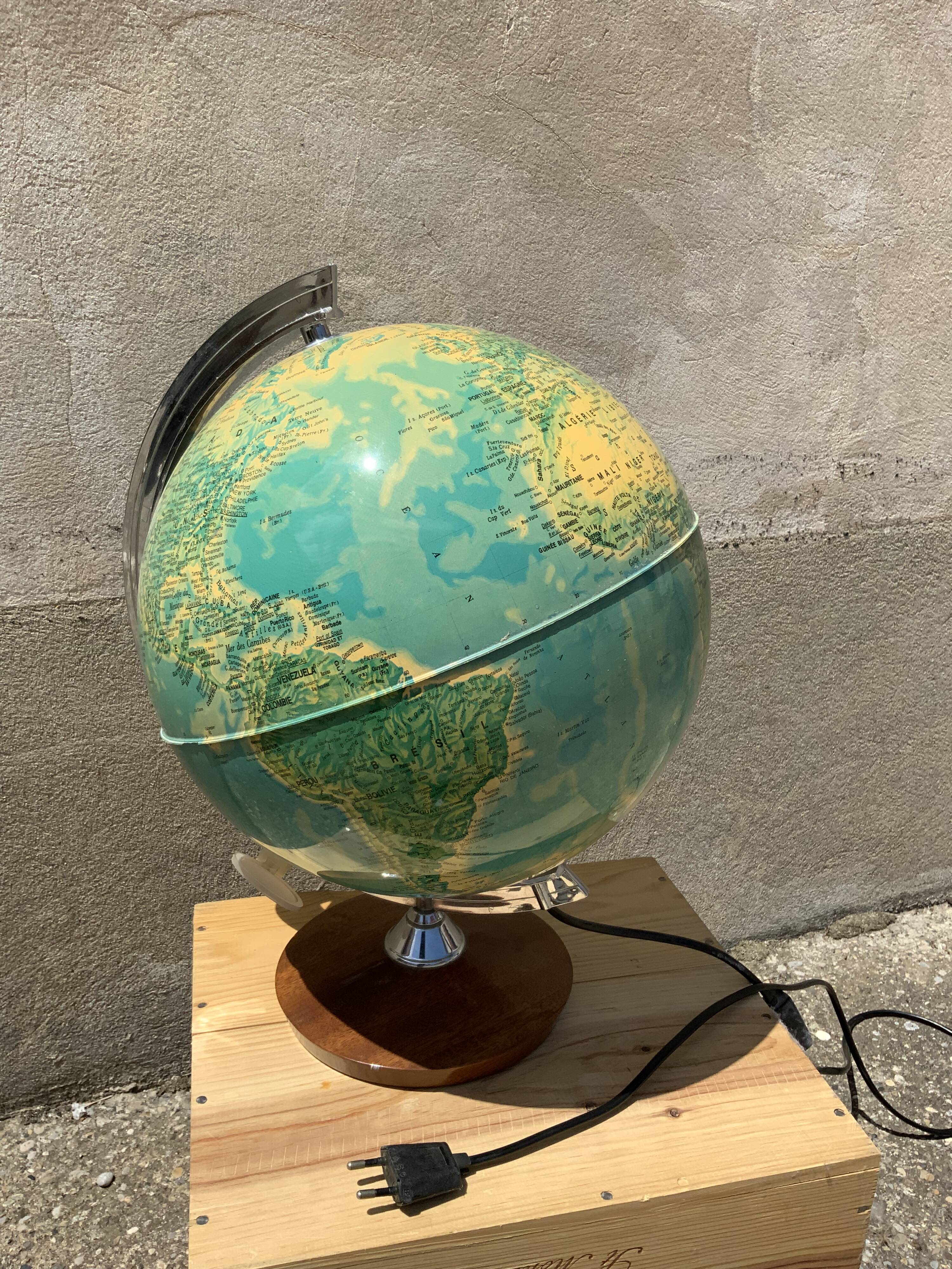 Vintage globe lit wooden foot silver frame deco antique desk