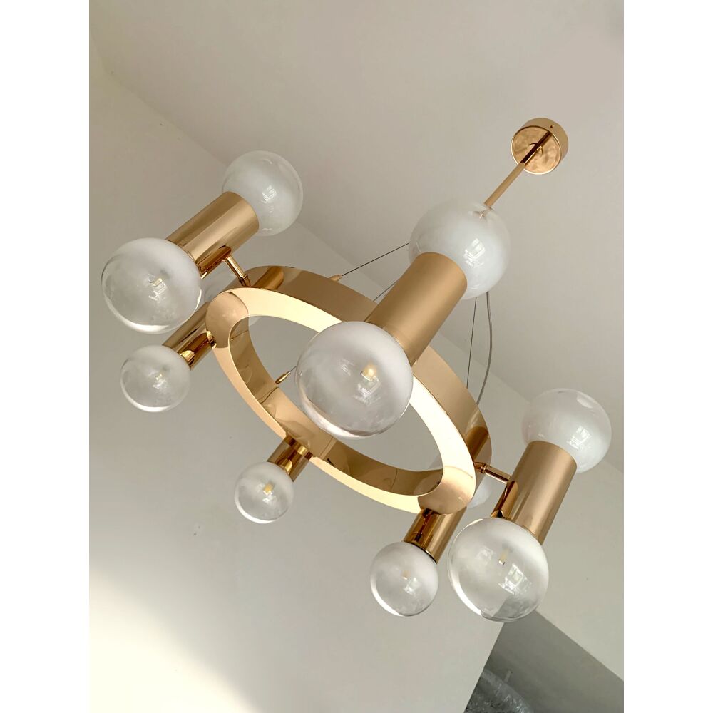 Lustre annulaire avec sphères blanches dégradées