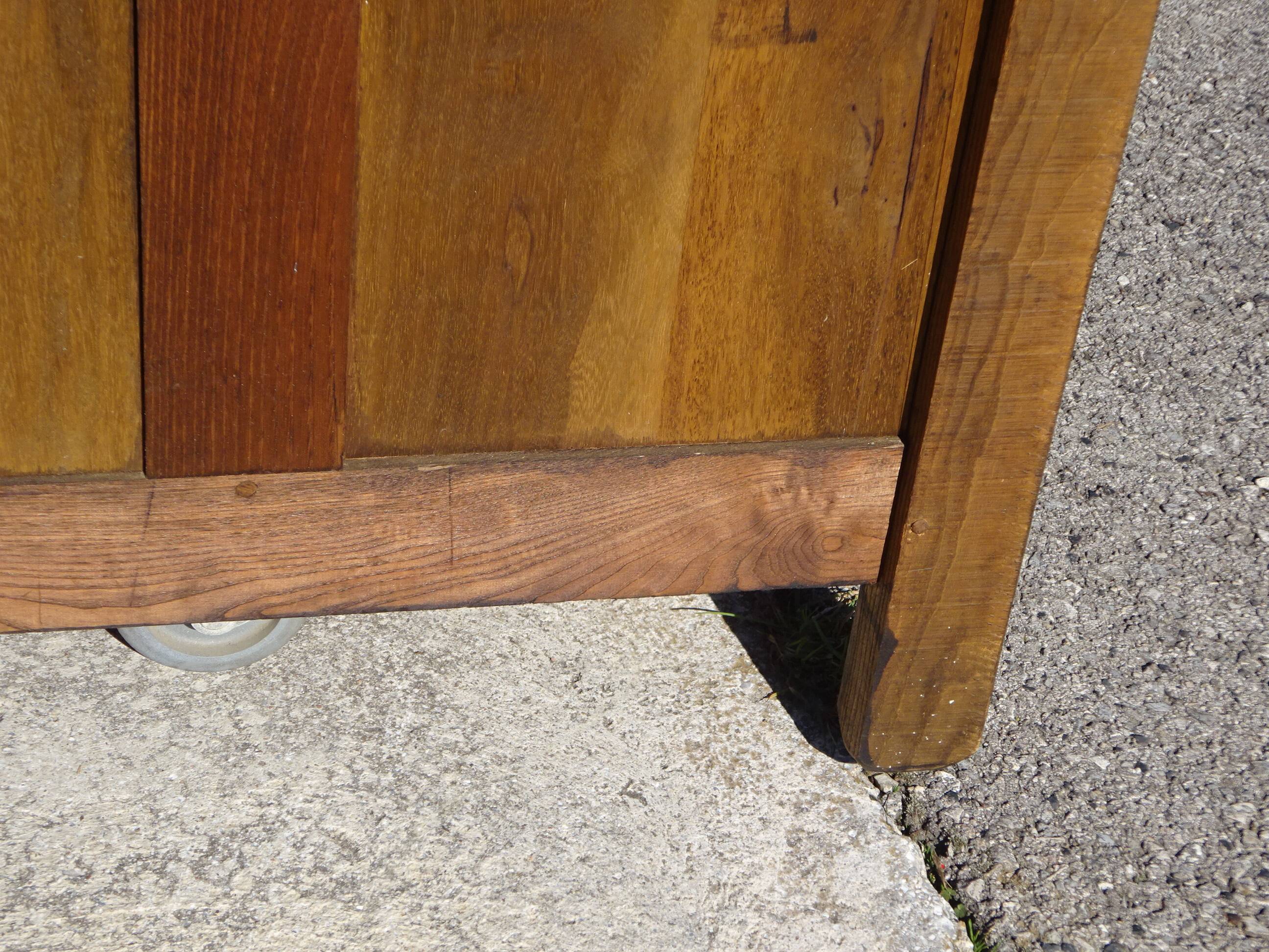 Solid oak wardrobe, Renaissance style