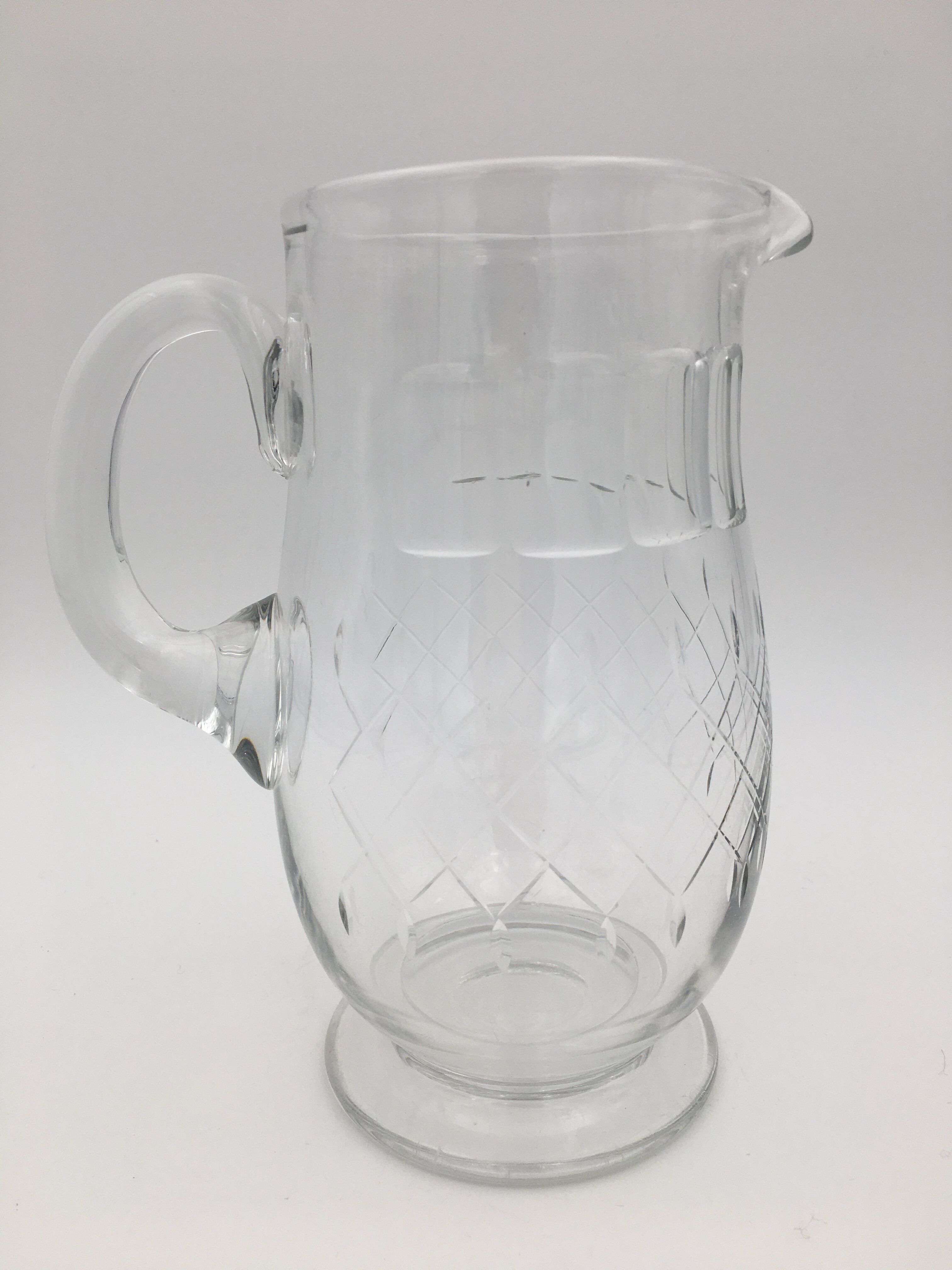Pitcher in cut or crystal 1960