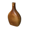 Le vase en céramique