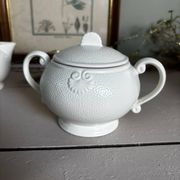 Ensemble théière sucrier pot à lait Geneviève Lethu Hortense 1991