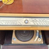 Hi-fi unit the voice of his master from 1940/50