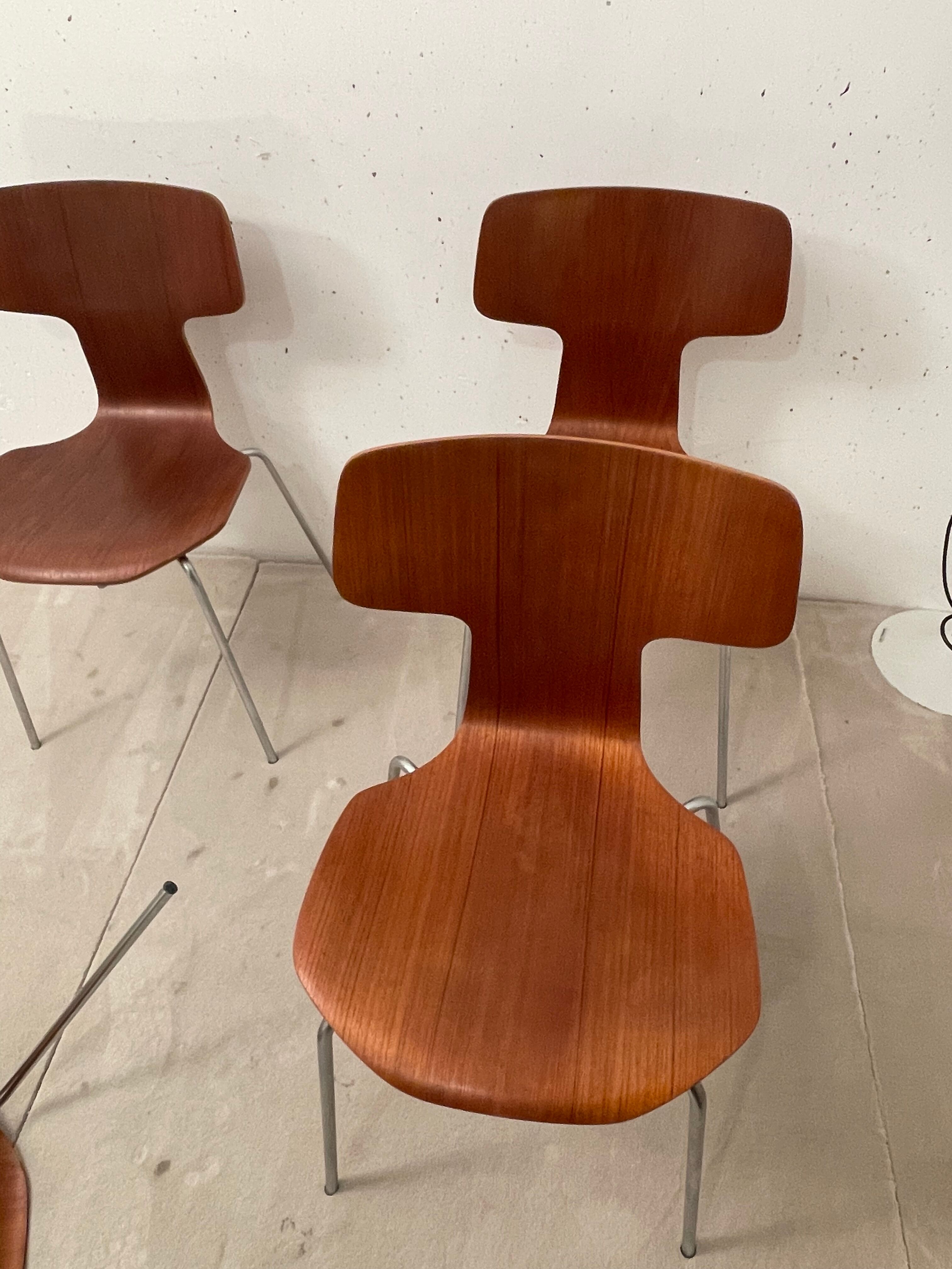 Series of 4 chairs Hammer Model 3103 , Arne Jacobsen, Fritz Hansen 1971