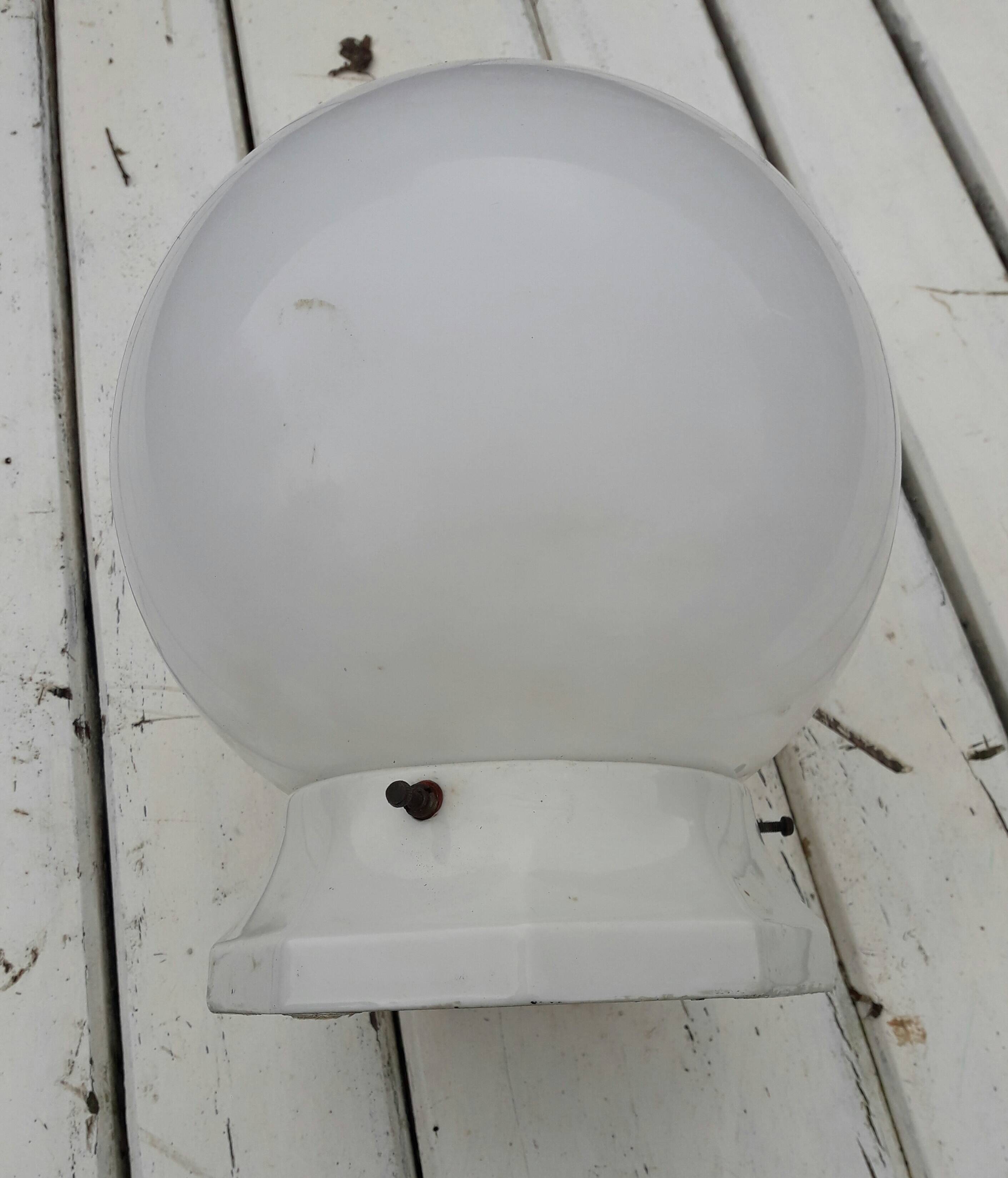 Porcelain ceiling light