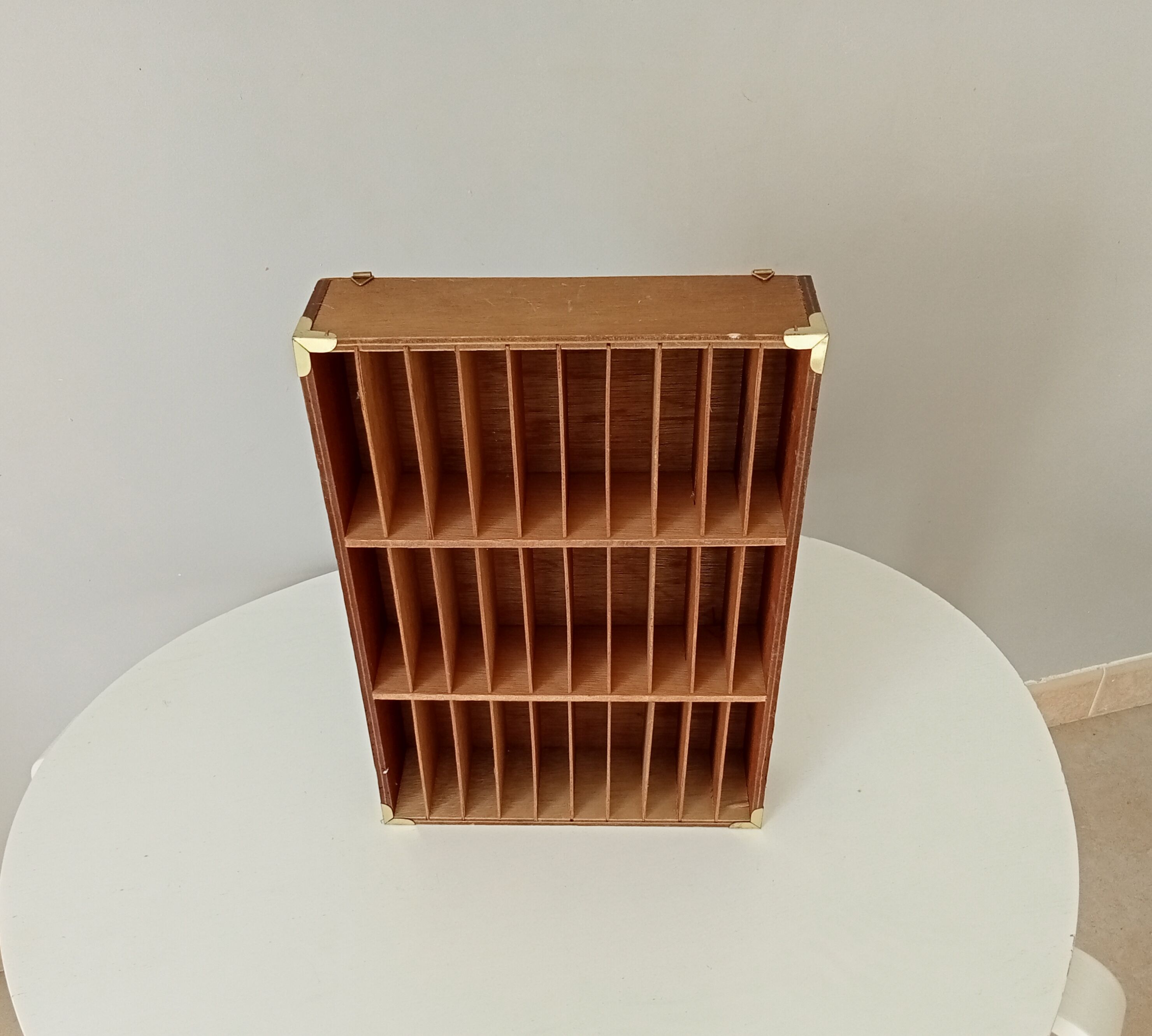 Wall shelf cassette holder 70s-80