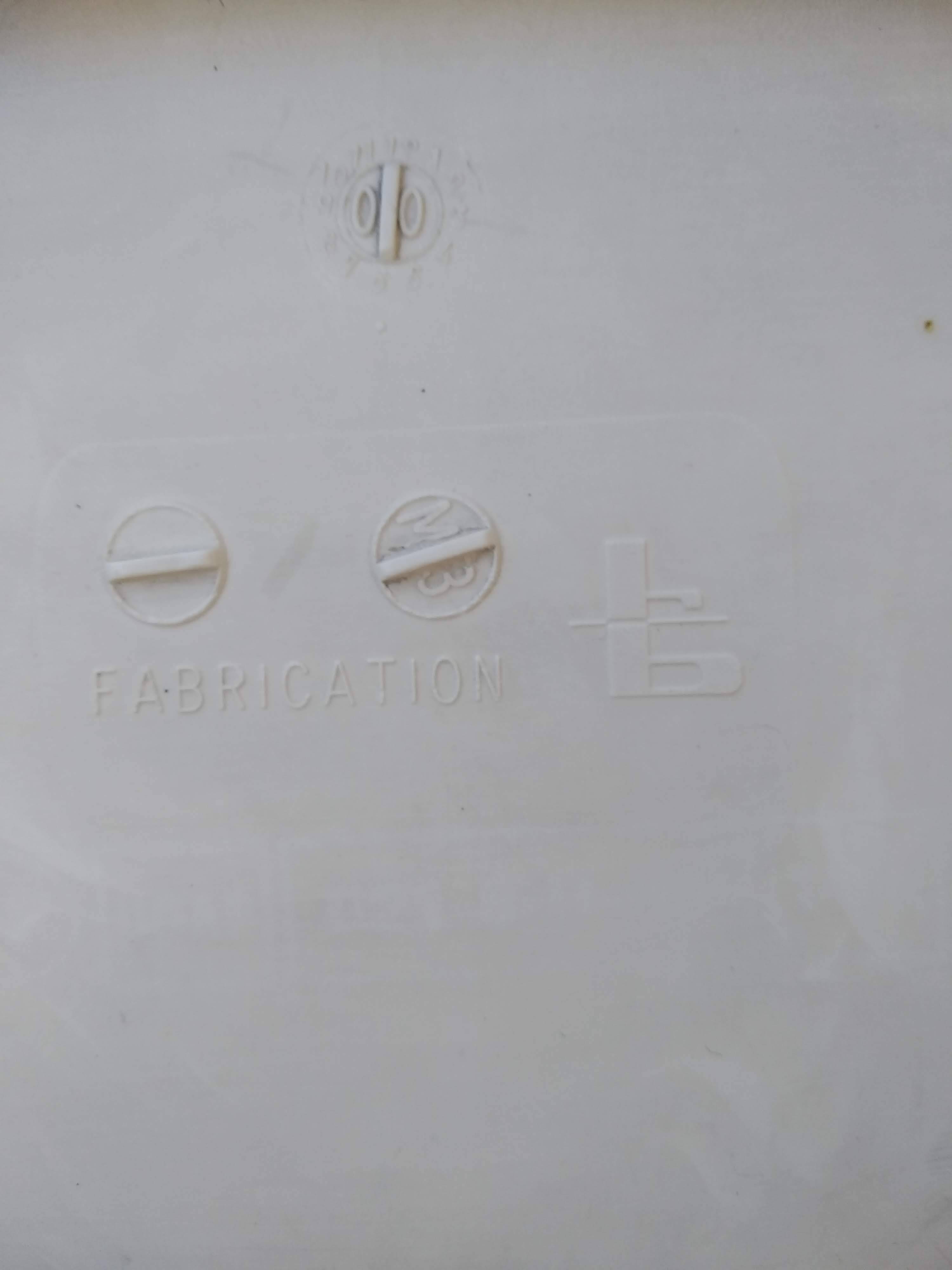 Chaise d'école vintage