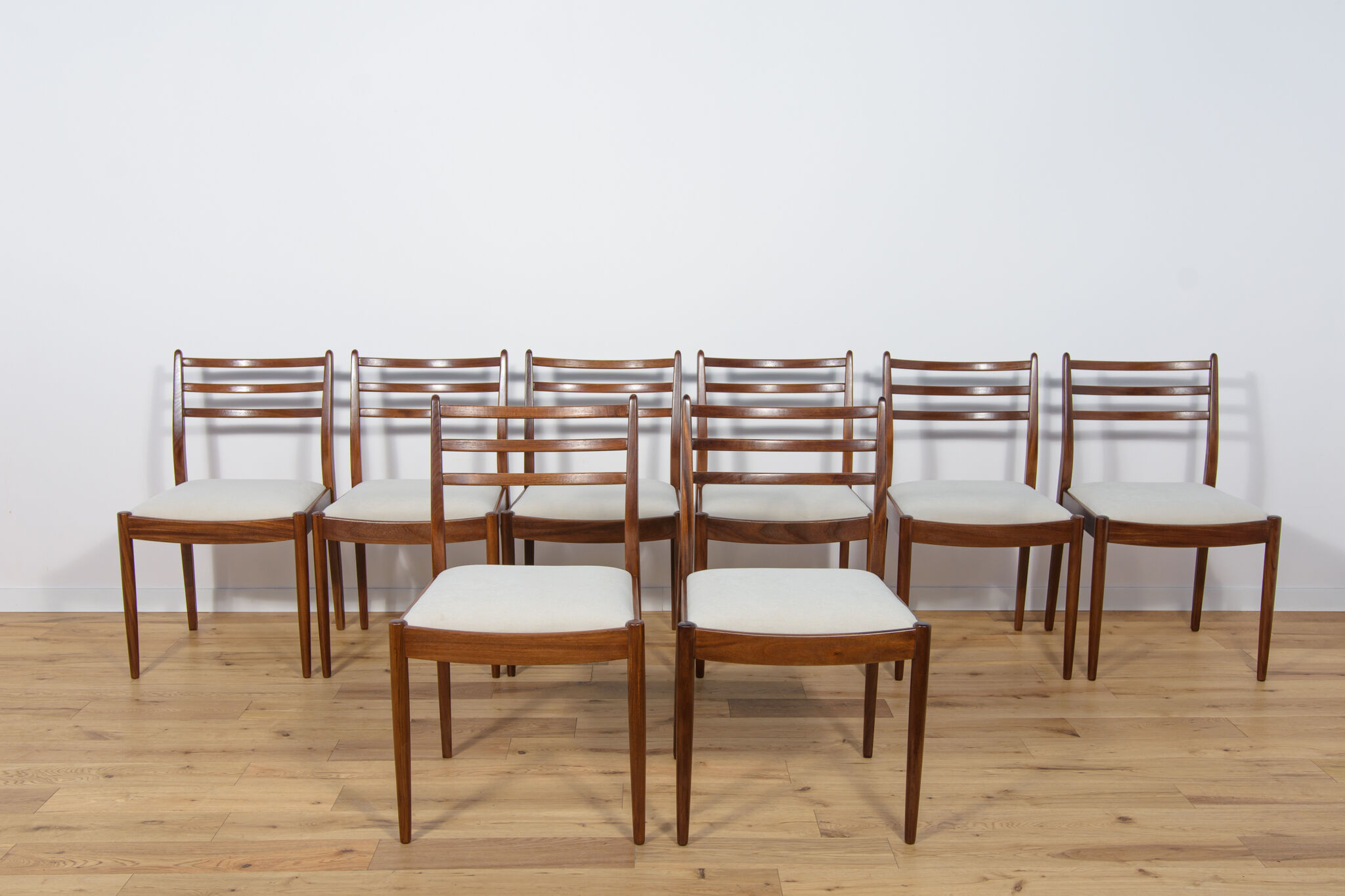 Mid-century teak dining chairs by Victor Wilkins for G-Plan, 1960s, set of 8