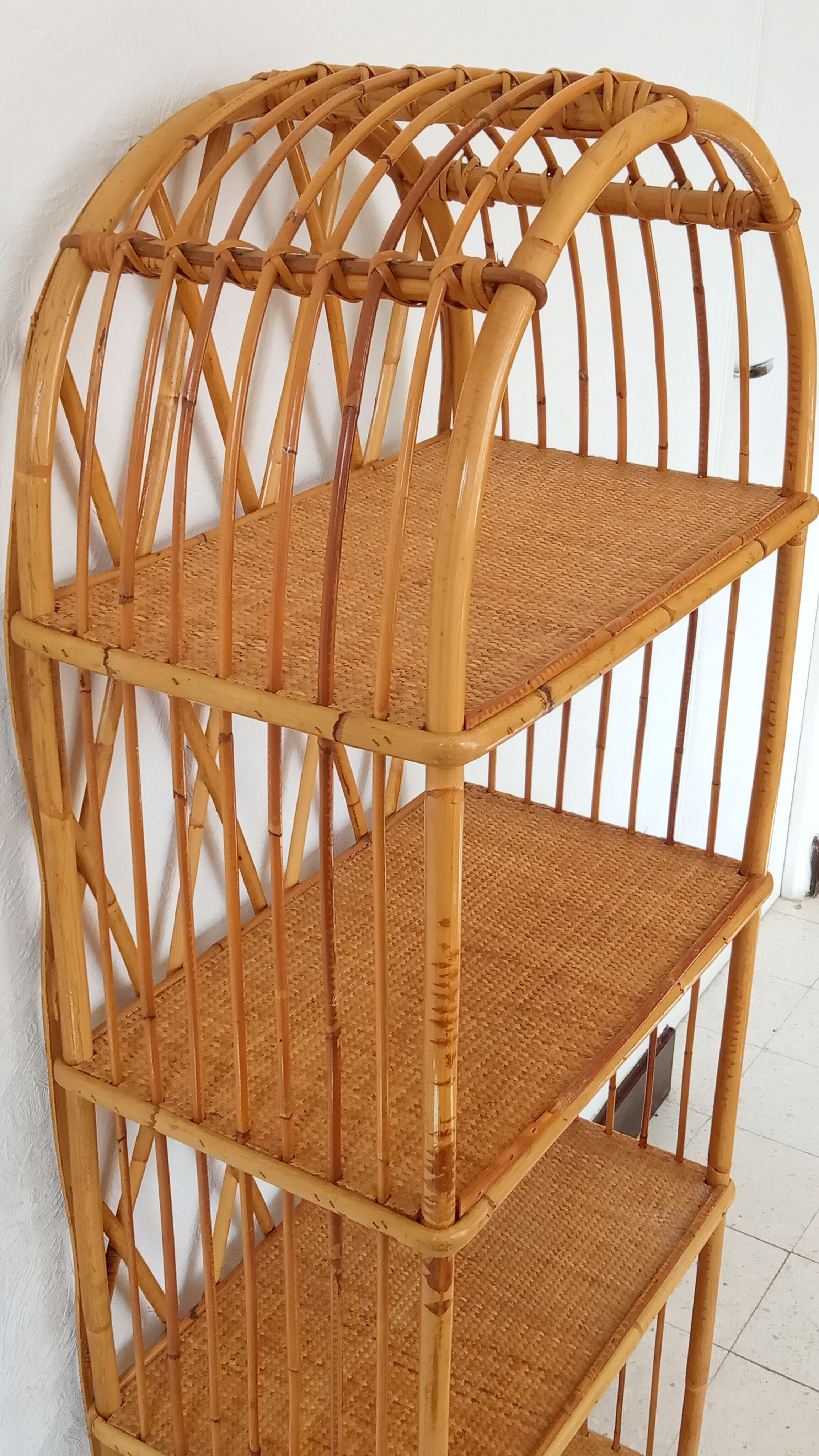 Bookcase in rattan 60/70