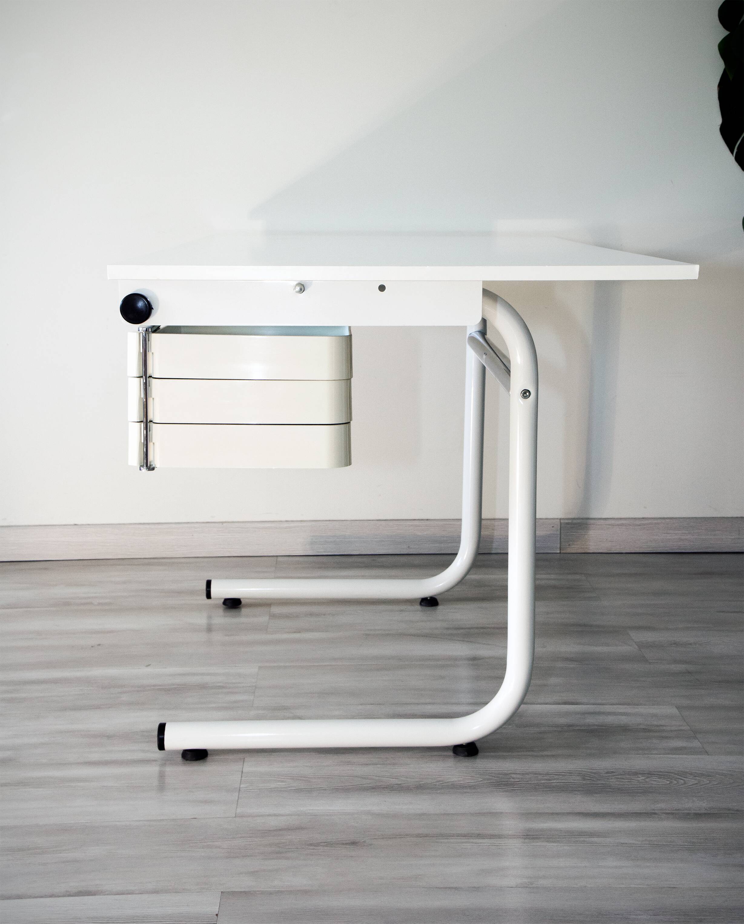 Bureau Bieffeplast par Anna Ferrarese Anselmi, Italie 1976