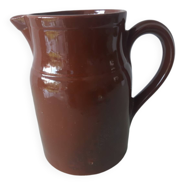 Carafe en terre cuite