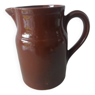 Terracotta carafe