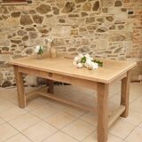 Farm table