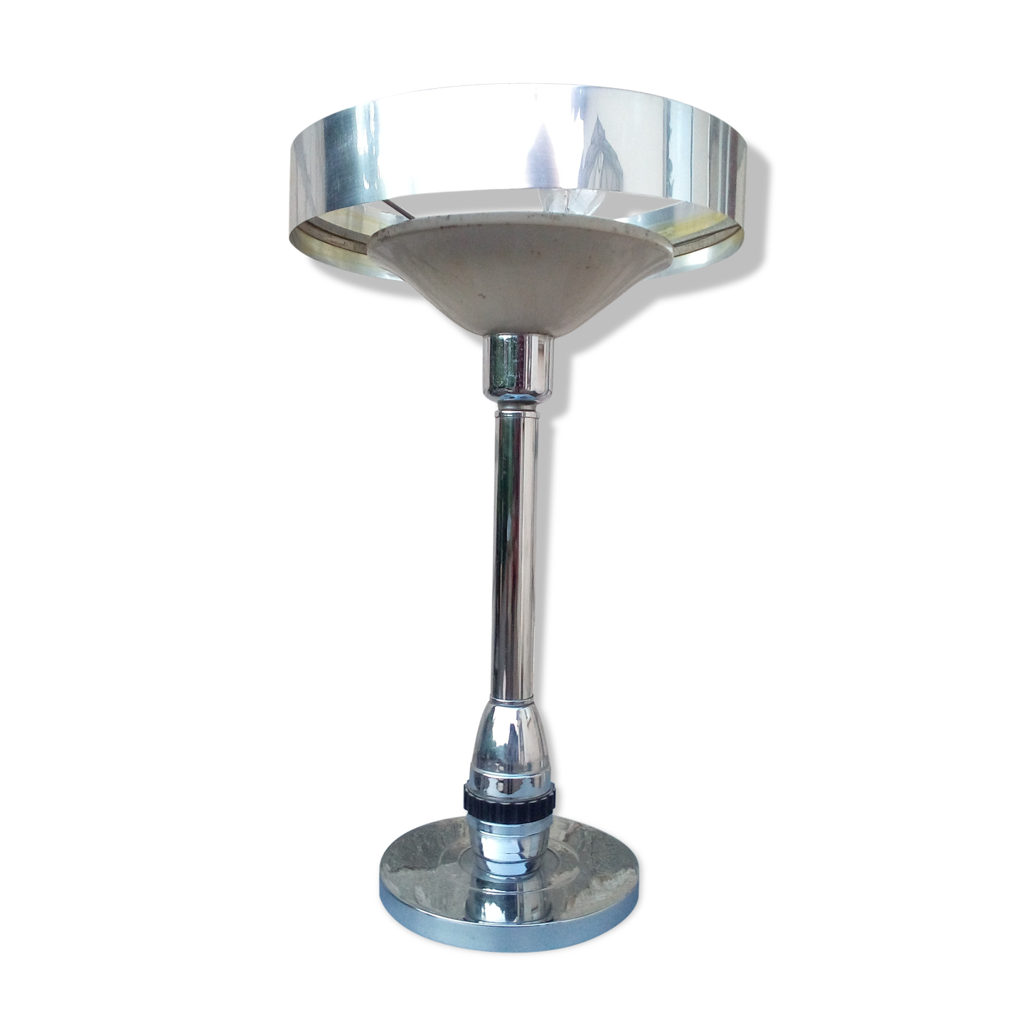 Jumo lamp by Varilux