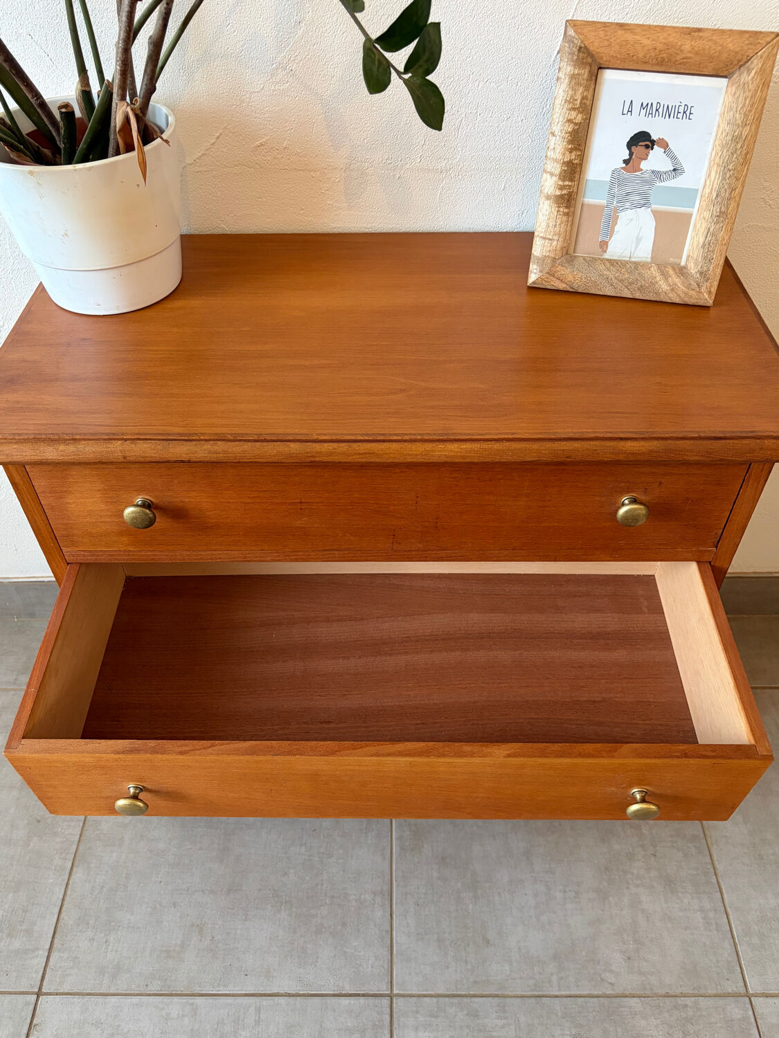 Commode vintage