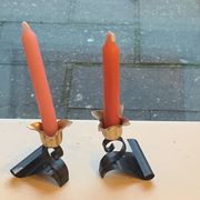 Set of two candlesticks, in the shape of flowers, tulips in black and gold metal, vintage