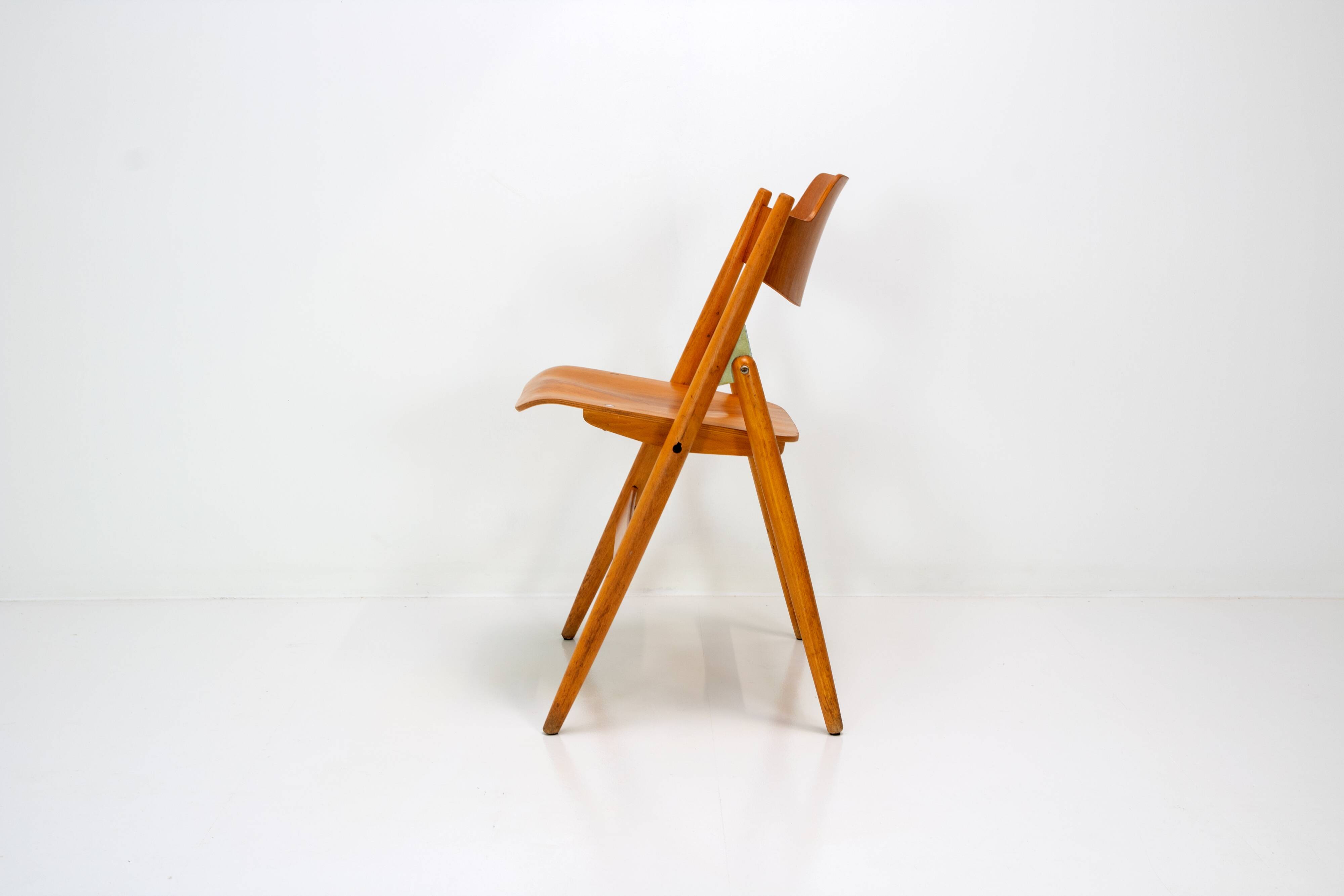 Set of 4 Egon Eiermann SE18 Folding Chairs