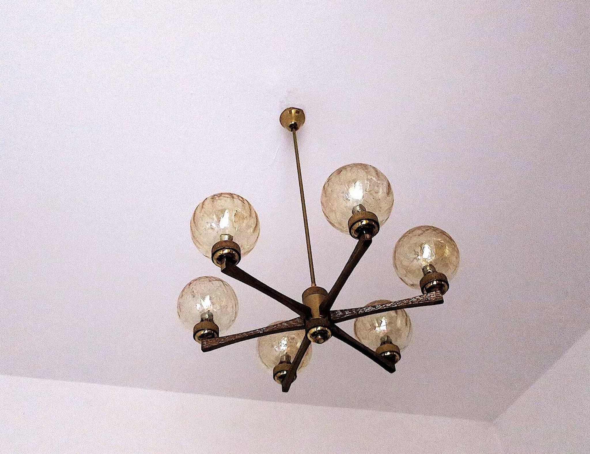 Angelo Brotto gold-plated brass chandelier with 6 globes, Italy 1960s