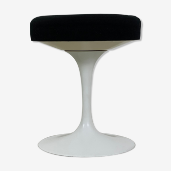 Eero Saarinen Tulip stool for Knoll International, 1960s