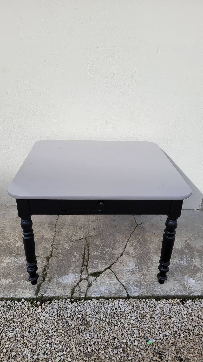 Antique patinated bistro farmhouse table, one drawer