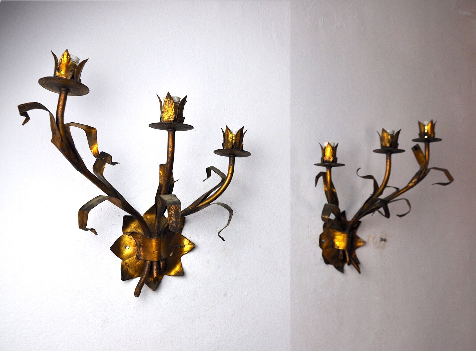 Pair of floral wall lamps Italy, 1950