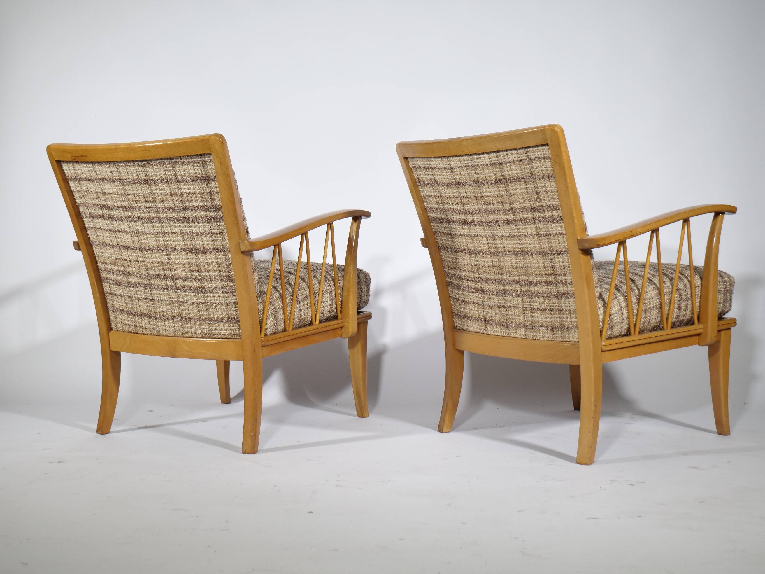 True vintage design armchair by Knoll, lounge style with armrests, 1960s