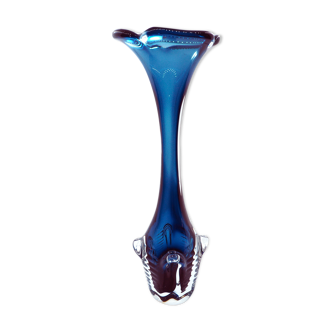 Vase en verre bleu nuit Aseda par Borne Augustsson