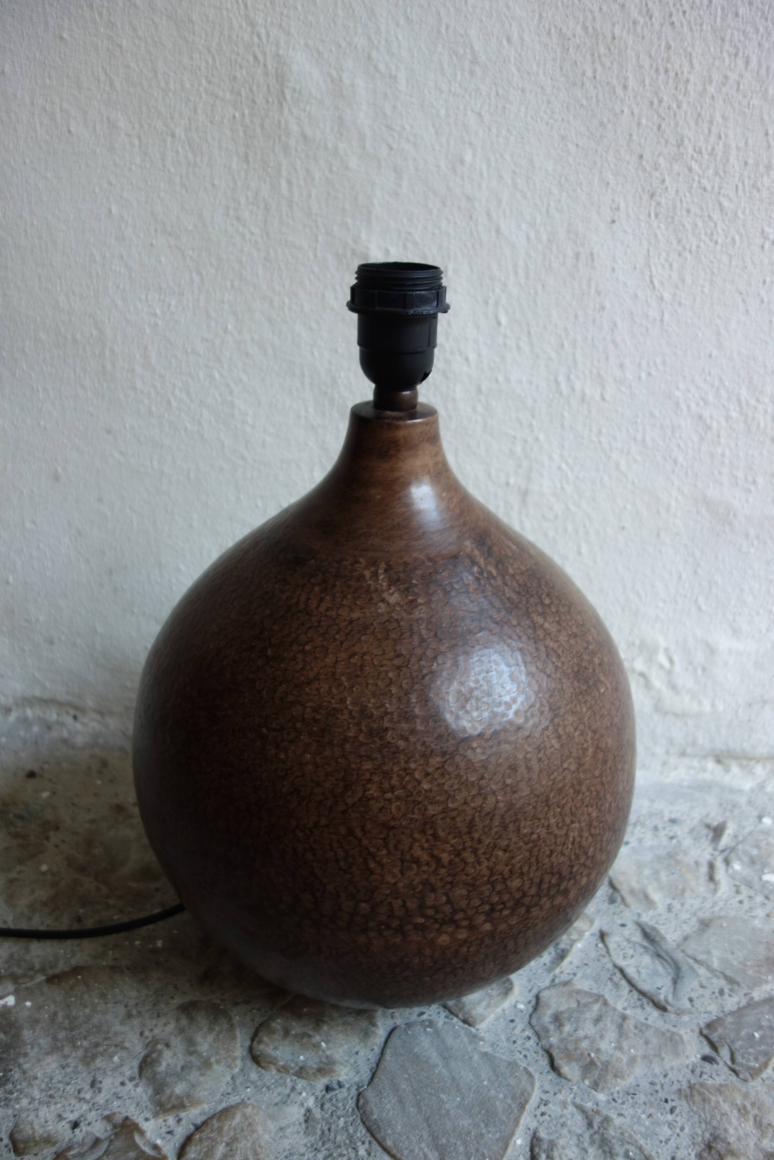 Foot of Lamp Ball in Hammered Metal 70s