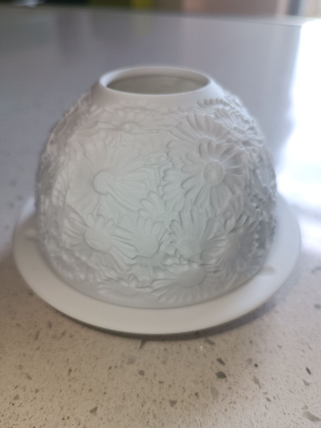 Photophore les Lithophanies Bernardaud . The Daisies