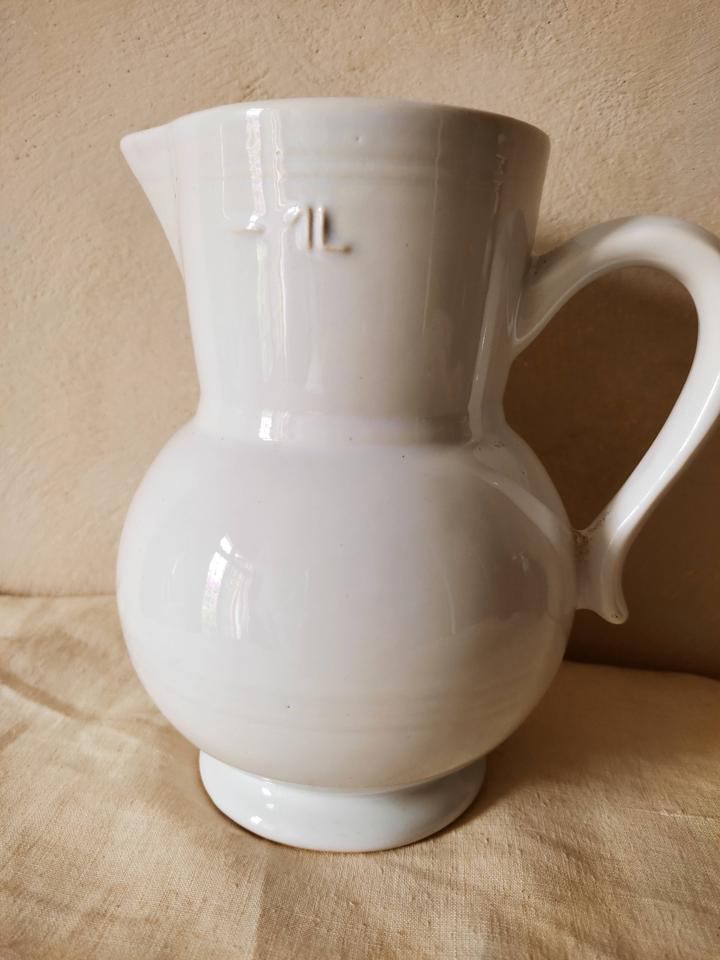 Ceramic pitcher Émile Henry
