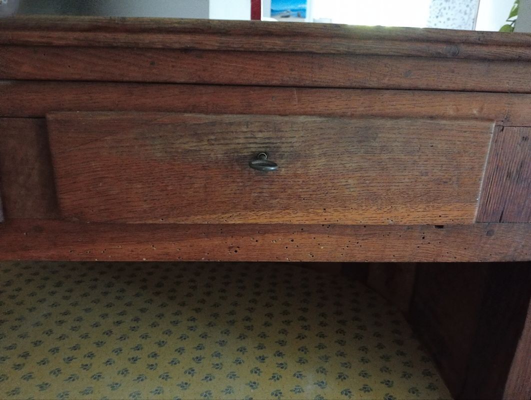 Old shop counter