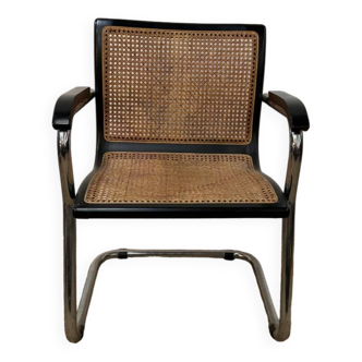 Fauteuil style Marcel Breuer assise moulée cannage