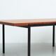 Table basse T-Angel en teck par Florence Knoll pour Knoll Inc. / Knoll International, années 1950.