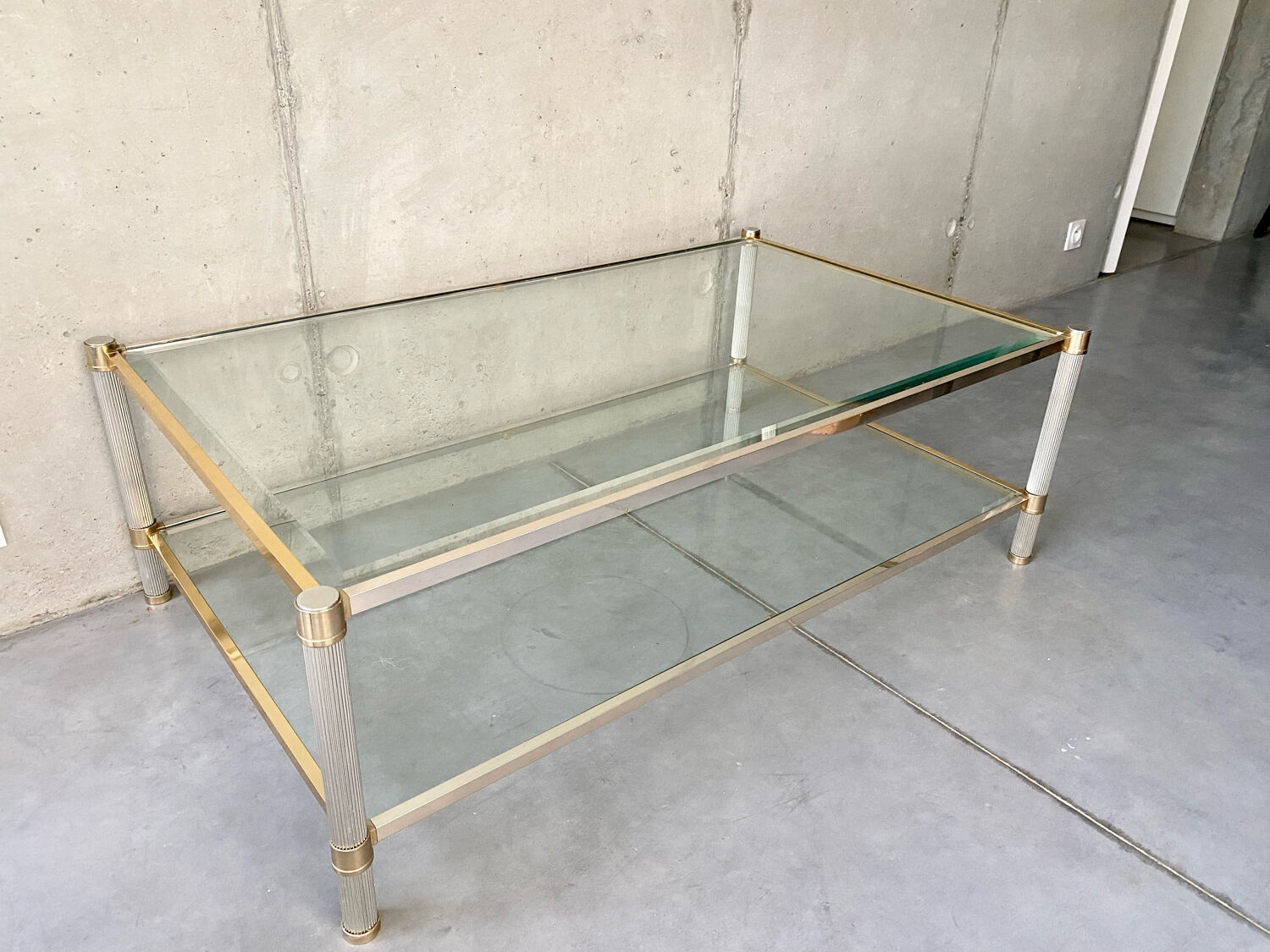 Table basse double plateau laiton et verre