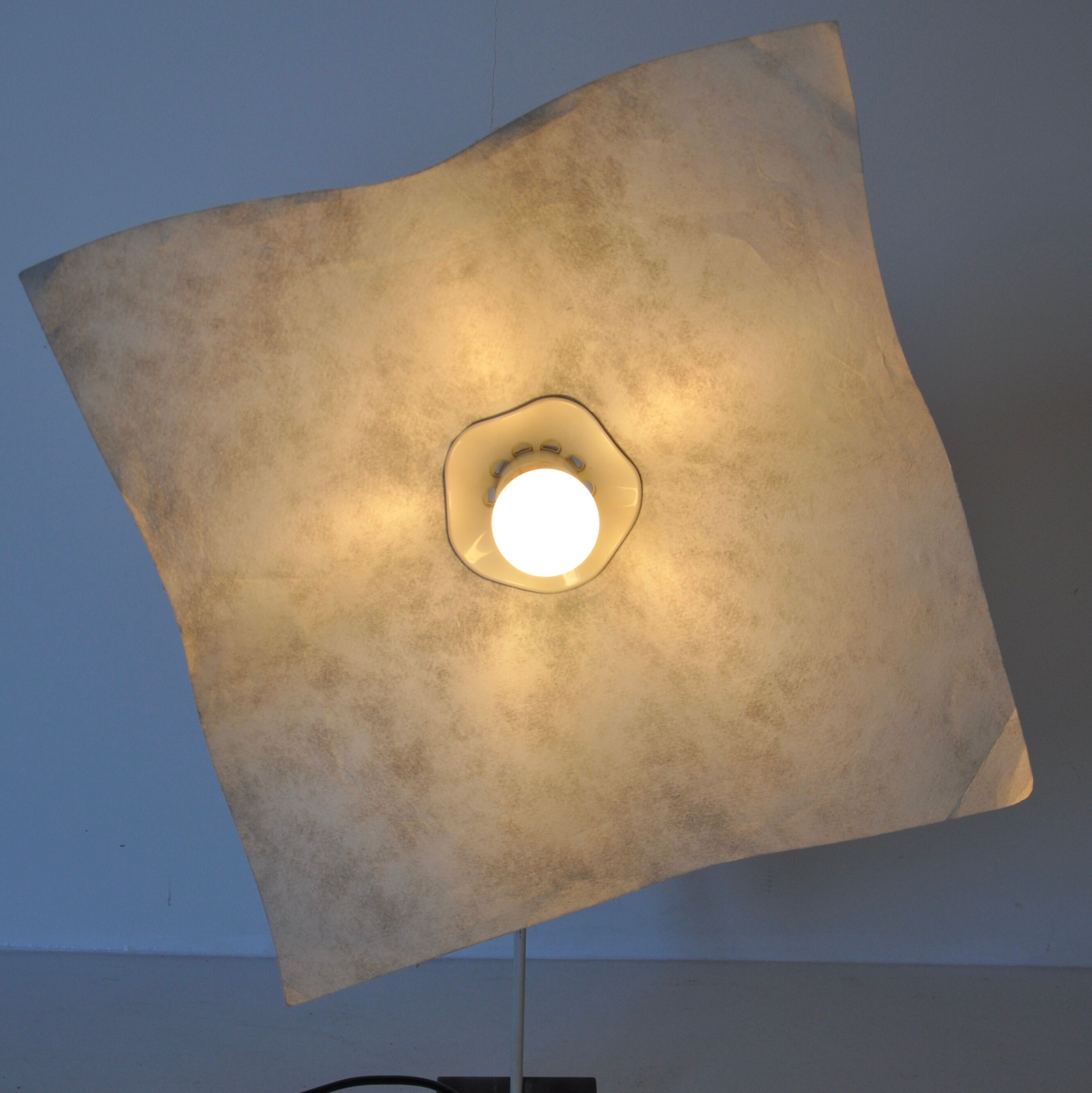 Area Curvea desk lamp by Mario Bellini for Artemide 1970s